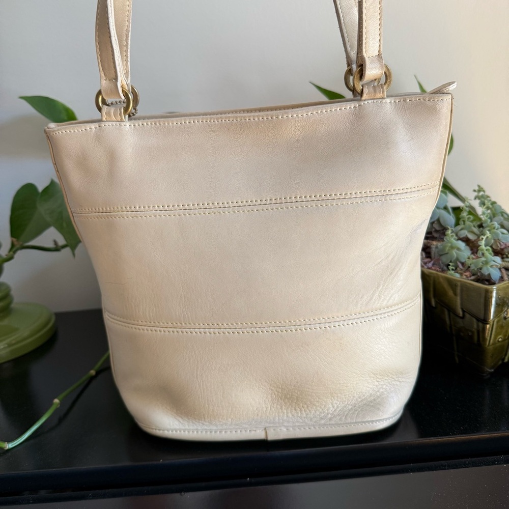 COACH Vintage Tribeca Shoulder Bag in Bone Leather - Picture 3 of 11